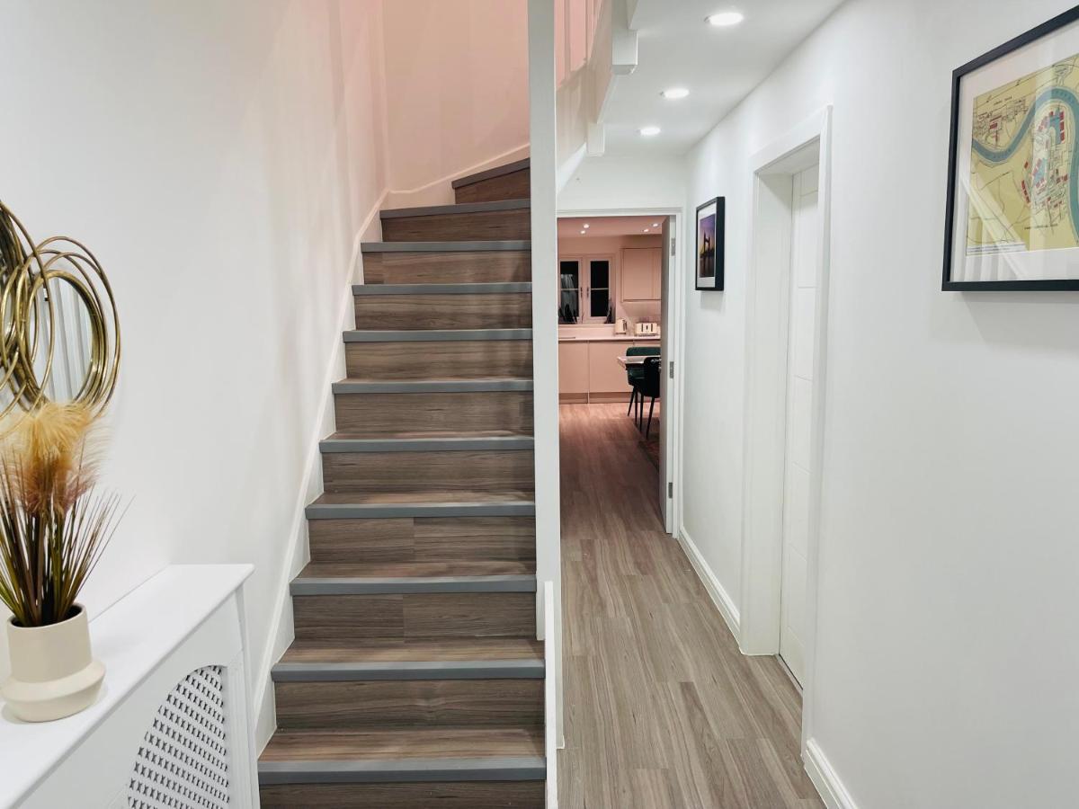 Riverside Premium En Double E14 Affittacamere *